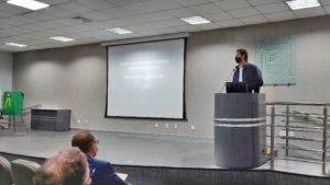 Luiz fernando Machado durante sua fala